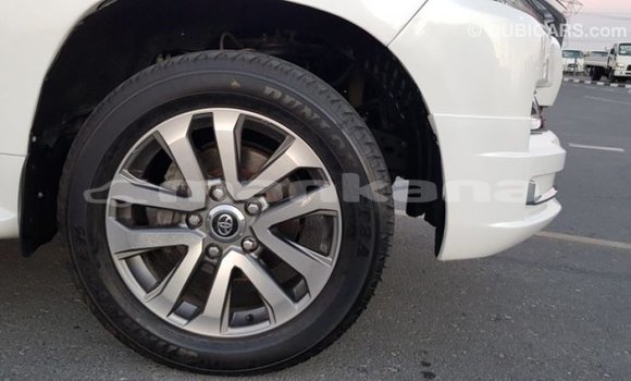 Buy Import Toyota Land Cruiser White Car in Import - Dubai in Abhasia Buy Import Toyota Land Cruiser White Car in Import - Dubai in Abhasia