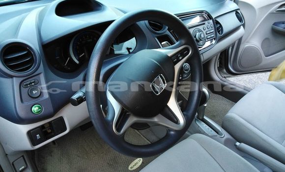 Buy Used Honda Insight White Car in Tbilisi in Tbilisi Buy Used Honda Insight White Car in Tbilisi in Tbilisi