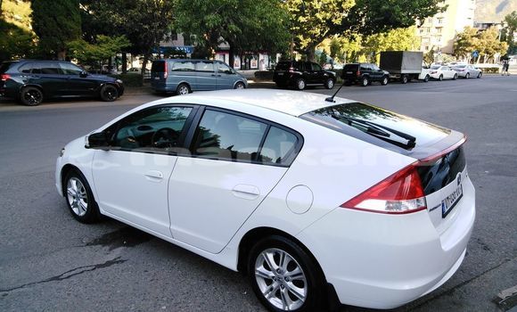 Buy Used Honda Insight White Car in Tbilisi in Tbilisi Buy Used Honda Insight White Car in Tbilisi in Tbilisi