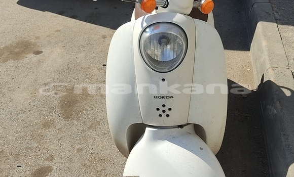 Buy Used Honda Scooters White Bike in Tbilisi in Tbilisi Buy Used Honda Scooters White Bike in Tbilisi in Tbilisi