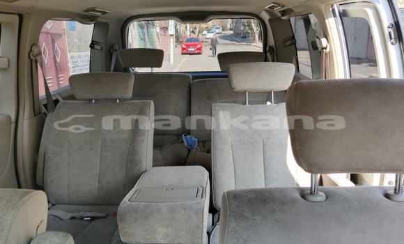 Buy Used Nissan Elgrand White Car in Tbilisi in Tbilisi Buy Used Nissan Elgrand White Car in Tbilisi in Tbilisi