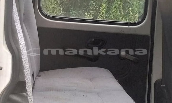 Buy Used Mitsubishi L400 White Truck in Tbilisi in Tbilisi Buy Used Mitsubishi L400 White Truck in Tbilisi in Tbilisi