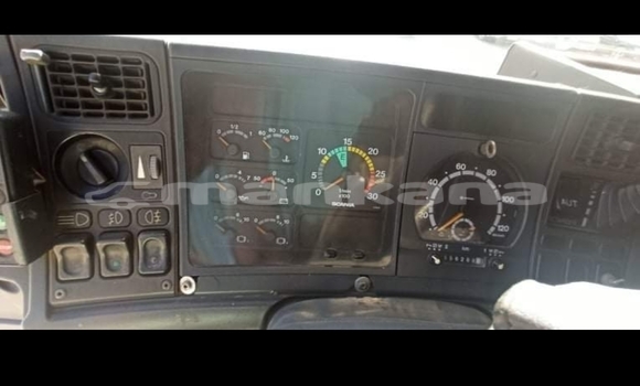 Buy Used Scania R420 White Truck in Tbilisi in Tbilisi Buy Used Scania R420 White Truck in Tbilisi in Tbilisi