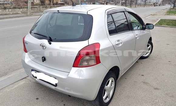 Buy Used Toyota Yaris Silver Car in Tbilisi in Tbilisi Buy Used Toyota Yaris Silver Car in Tbilisi in Tbilisi
