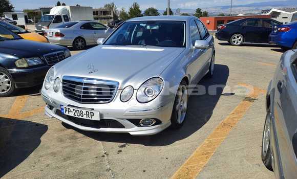 Buy Used Mercedes-Benz E–Class Silver Car in Tbilisi in Tbilisi