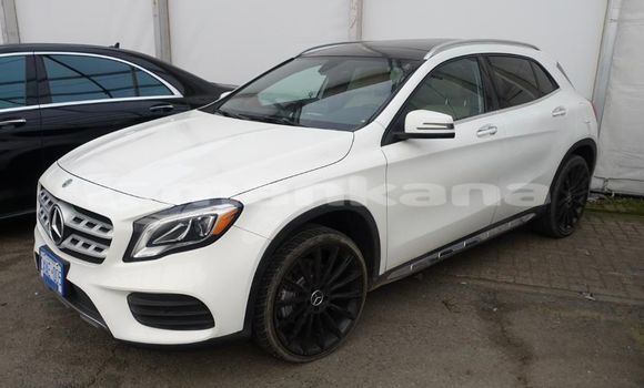 Buy Used Mercedes-Benz GLA-klasse White Car in Batumi in Ajaria Buy Used Mercedes-Benz GLA-klasse White Car in Batumi in Ajaria