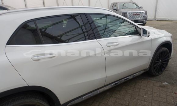 Buy Used Mercedes-Benz GLA-klasse White Car in Batumi in Ajaria Buy Used Mercedes-Benz GLA-klasse White Car in Batumi in Ajaria
