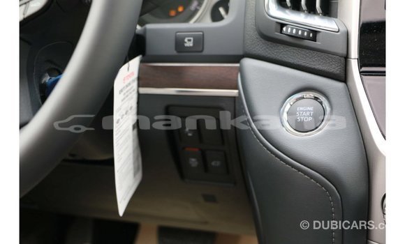 Buy Import Toyota Land Cruiser White Car in Import - Dubai in Abhasia Buy Import Toyota Land Cruiser White Car in Import - Dubai in Abhasia