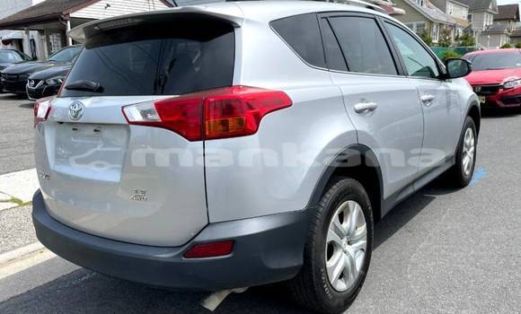 Buy Used Toyota RAV4 Silver Car in Tkvarcheli in Abhasia Buy Used Toyota RAV4 Silver Car in Tkvarcheli in Abhasia