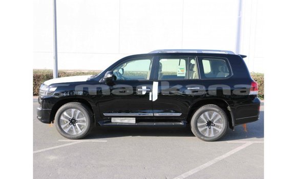 Buy Import Toyota Land Cruiser Black Car in Import - Dubai in Abhasia Buy Import Toyota Land Cruiser Black Car in Import - Dubai in Abhasia