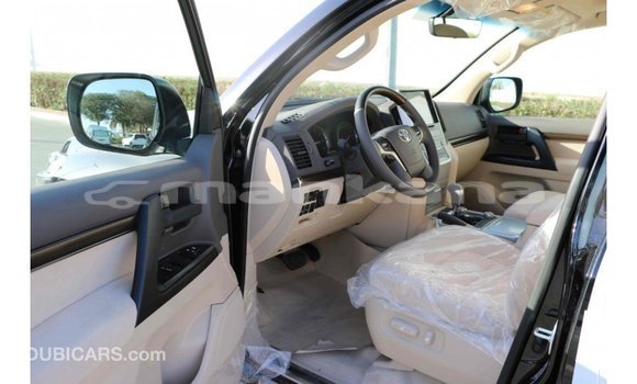 Buy Import Toyota Land Cruiser Black Car in Import - Dubai in Abhasia Buy Import Toyota Land Cruiser Black Car in Import - Dubai in Abhasia