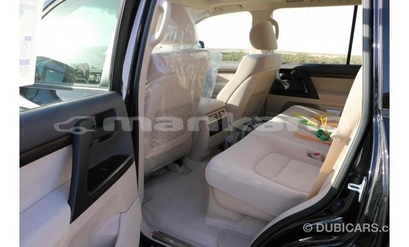 Buy Import Toyota Land Cruiser Black Car in Import - Dubai in Abhasia Buy Import Toyota Land Cruiser Black Car in Import - Dubai in Abhasia