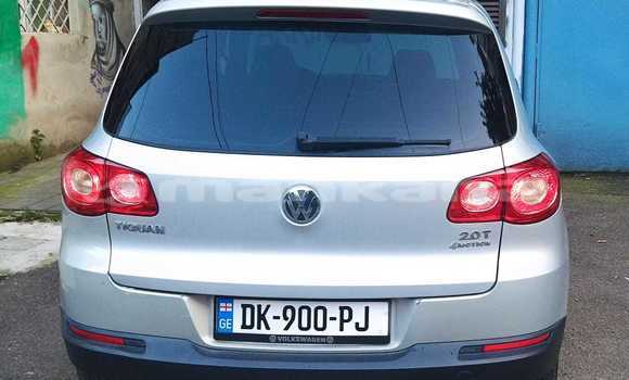 Buy Used Volkswagen Tiguan Beige Car in Tbilisi in Tbilisi