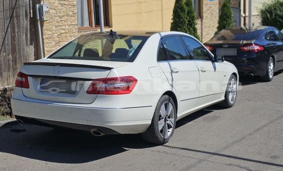 Buy Used Mercedes-Benz EโClass White Car in Tbilisi in Tbilisi Buy Used Mercedes-Benz EโClass White Car in Tbilisi in Tbilisi
