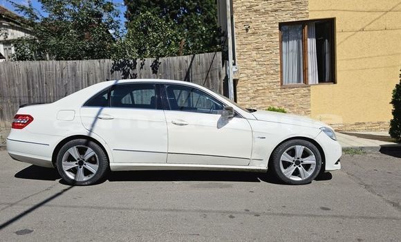 Buy Used Mercedes-Benz EโClass White Car in Tbilisi in Tbilisi Buy Used Mercedes-Benz EโClass White Car in Tbilisi in Tbilisi