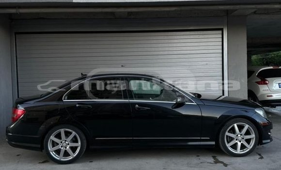 Buy Used Mercedes-Benz CโClass Black Car in Tbilisi in Tbilisi Buy Used Mercedes-Benz CโClass Black Car in Tbilisi in Tbilisi