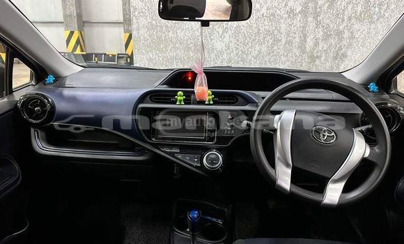 Buy Used Toyota Aqua White Car in Tbilisi in Tbilisi Buy Used Toyota Aqua White Car in Tbilisi in Tbilisi