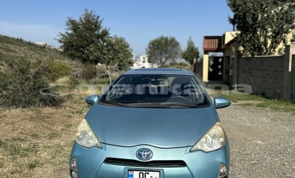 Buy Used Toyota Prius Blue Car in Tbilisi in Tbilisi Buy Used Toyota Prius Blue Car in Tbilisi in Tbilisi