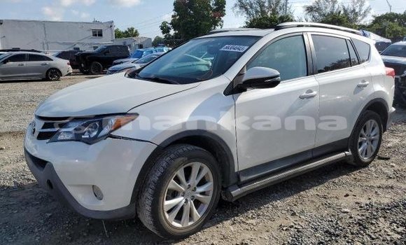 Buy Used Toyota RAV4 White Car in Tbilisi in Tbilisi Buy Used Toyota RAV4 White Car in Tbilisi in Tbilisi