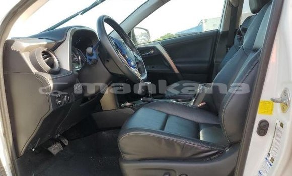 Buy Used Toyota RAV4 White Car in Tbilisi in Tbilisi Buy Used Toyota RAV4 White Car in Tbilisi in Tbilisi