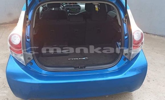 Buy Used Toyota Prius Blue Car in Tbilisi in Tbilisi Buy Used Toyota Prius Blue Car in Tbilisi in Tbilisi