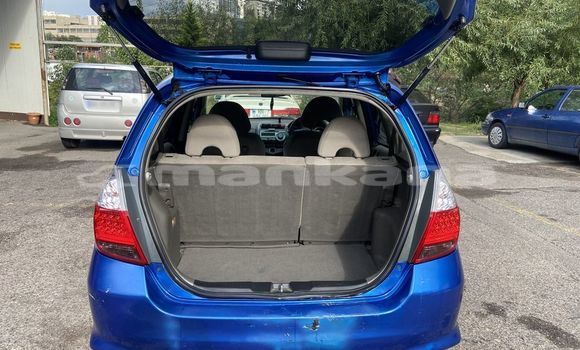 Buy Used Honda FIT Blue Car in Tbilisi in Tbilisi Buy Used Honda FIT Blue Car in Tbilisi in Tbilisi