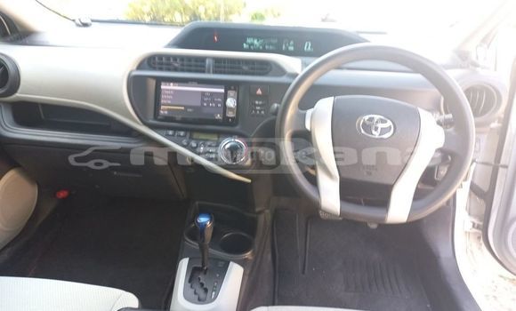 Buy Used Toyota Aqua White Car in Tbilisi in Tbilisi Buy Used Toyota Aqua White Car in Tbilisi in Tbilisi