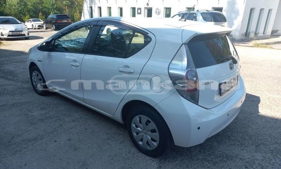 Buy Used Toyota Aqua White Car in Tbilisi in Tbilisi Buy Used Toyota Aqua White Car in Tbilisi in Tbilisi