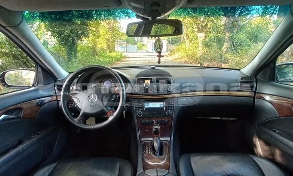 Buy Used Mercedes-Benz E-Classe Black Car in Tbilisi in Tbilisi