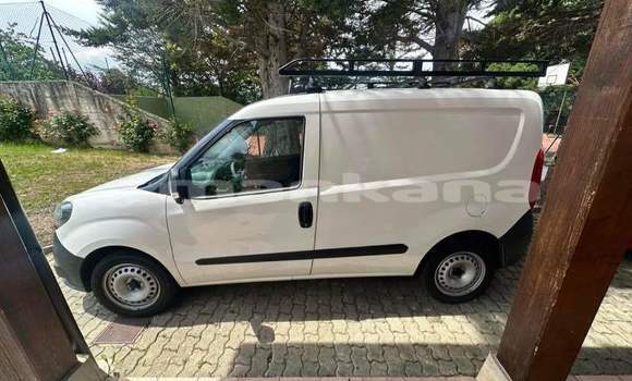 Buy Used Fiat Doblo White Car in Bagdadi in Imereti Buy Used Fiat Doblo White Car in Bagdadi in Imereti