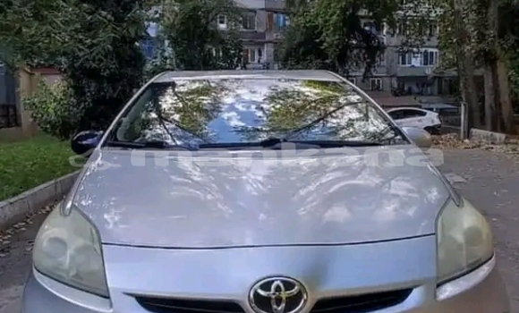 Medium with watermark toyota prius racha cageri 4656