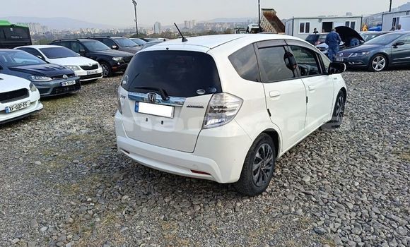 Buy Used Honda FIT White Car in Tbilisi in Tbilisi Buy Used Honda FIT White Car in Tbilisi in Tbilisi