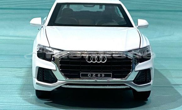 Buy Used Toyota IST White Car in Bagdadi in Imereti