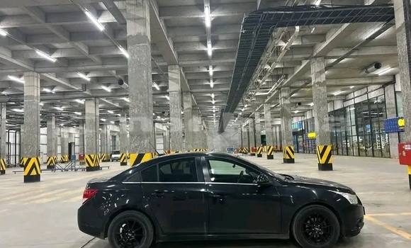 Buy Used Chevrolet Avenger Black Car in Gali in Abhasia