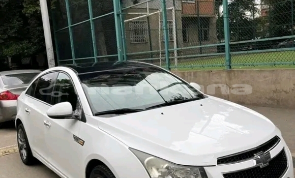 Buy Used BMW 3200 White Car in Gudauta in Abhasia Buy Used BMW 3200 White Car in Gudauta in Abhasia