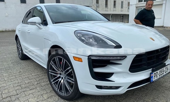 Buy Used Porsche Cayenne White Car in Tbilisi in Tbilisi