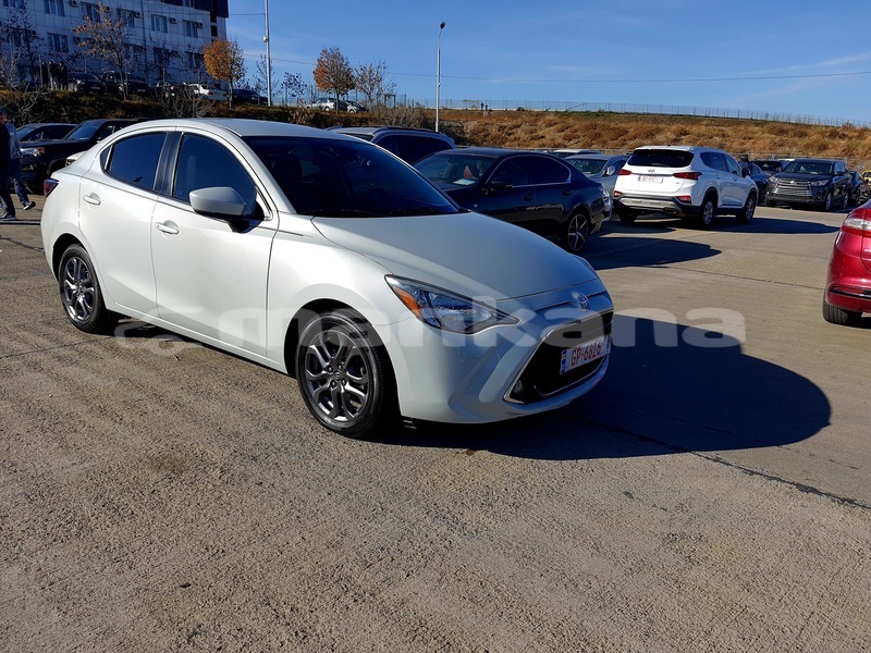 Big with watermark toyota yaris tbilisi rustavi 4880