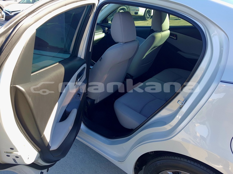 Big with watermark toyota yaris tbilisi rustavi 4880