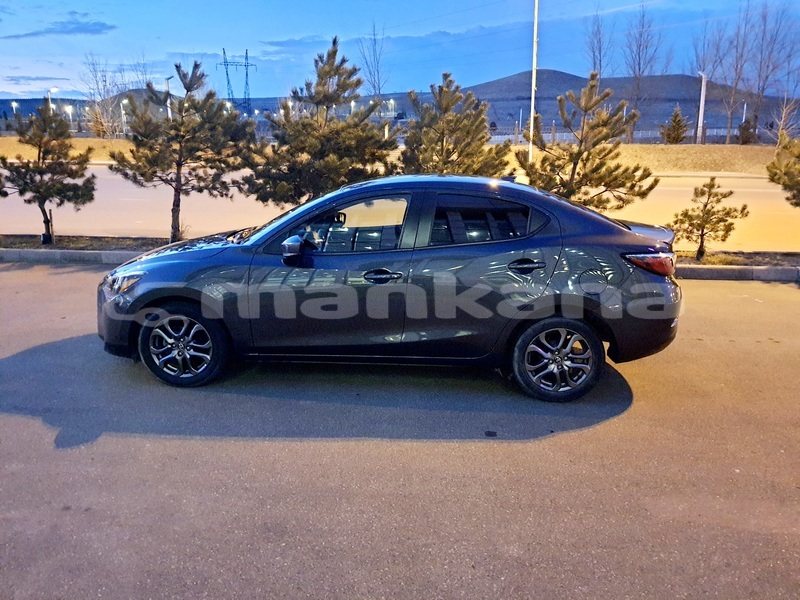Big with watermark toyota yaris tbilisi rustavi 4920