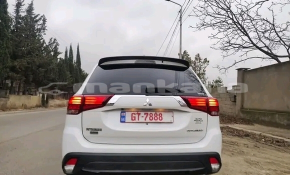 Buy Used BMW 3er White Car in Kvareli in Kaheti Buy Used BMW 3er White Car in Kvareli in Kaheti