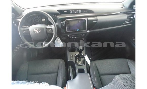 Buy Import Toyota Hilux White Car in Import - Dubai in Abhasia Buy Import Toyota Hilux White Car in Import - Dubai in Abhasia