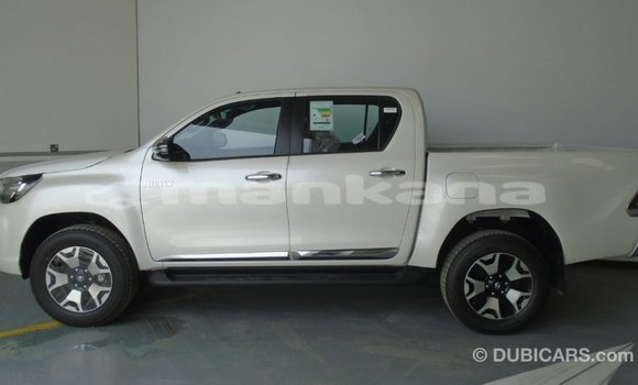 Buy Import Toyota Hilux White Car in Import - Dubai in Abhasia Buy Import Toyota Hilux White Car in Import - Dubai in Abhasia