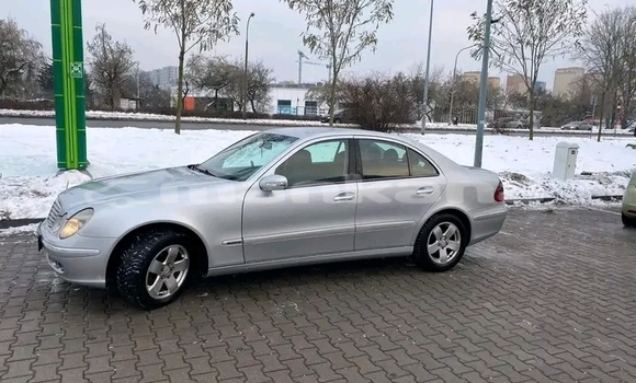 Buy Used Carbodies FX4 Other Car in Gurdzhaani in Kaheti Buy Used Carbodies FX4 Other Car in Gurdzhaani in Kaheti