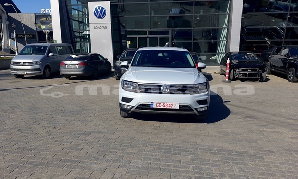 Buy New Volkswagen Tiguan White Car in Rustavi in Tbilisi Buy New Volkswagen Tiguan White Car in Rustavi in Tbilisi