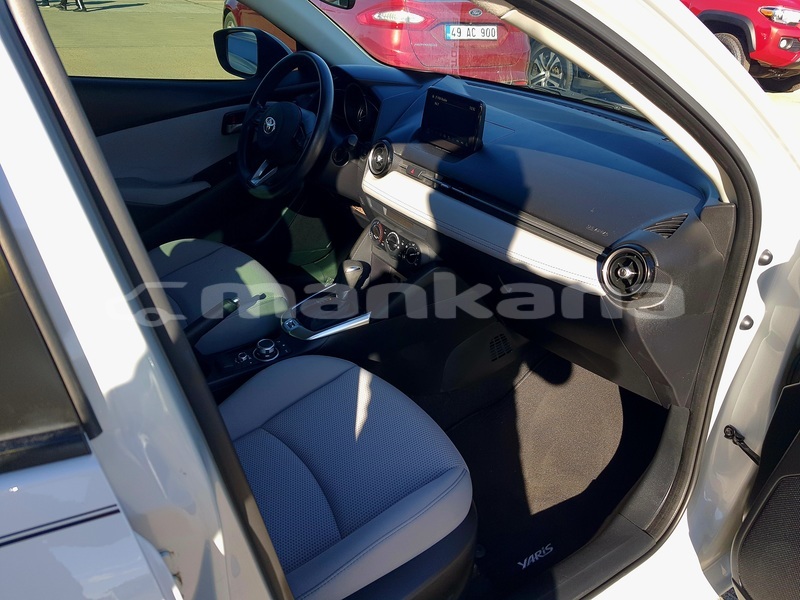 Big with watermark toyota yaris tbilisi rustavi 5064