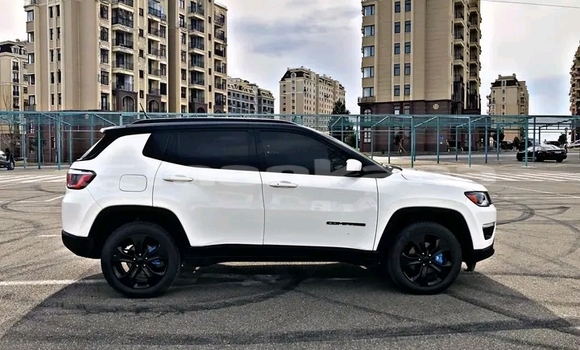 Buy Used Hyundai Centennial White Car in Bihvinta in Abhasia Buy Used Hyundai Centennial White Car in Bihvinta in Abhasia