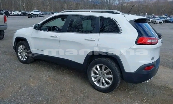 Buy Used Byvin BD326J (Moca) White Car in Ahali Atoni in Abhasia Buy Used Byvin BD326J (Moca) White Car in Ahali Atoni in Abhasia