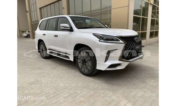 Buy Import Lexus LX White Car in Import - Dubai in Abhasia Buy Import Lexus LX White Car in Import - Dubai in Abhasia