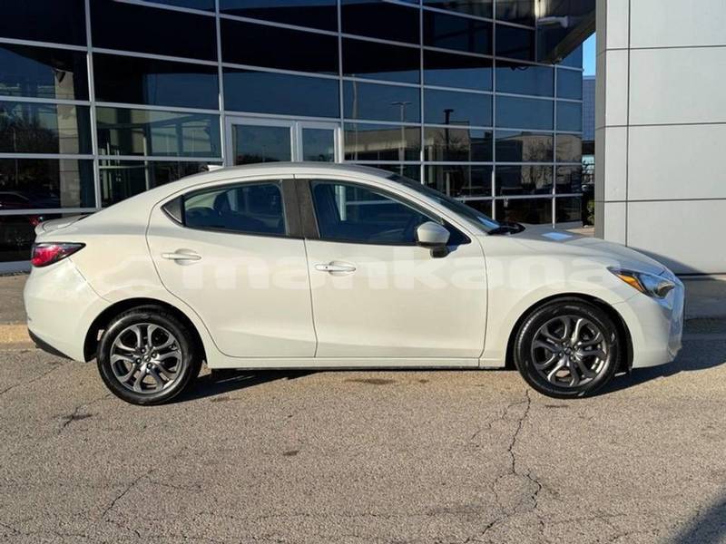 Big with watermark toyota yaris tbilisi rustavi 5213