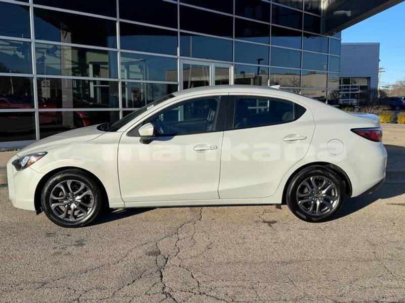 Big with watermark toyota yaris tbilisi rustavi 5213